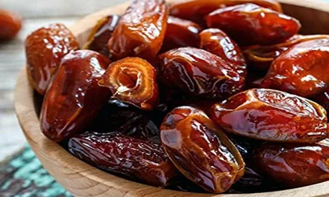 تصویر 2 از قیمت خرمای کبکاب خشک + خرید باور نکردنی
